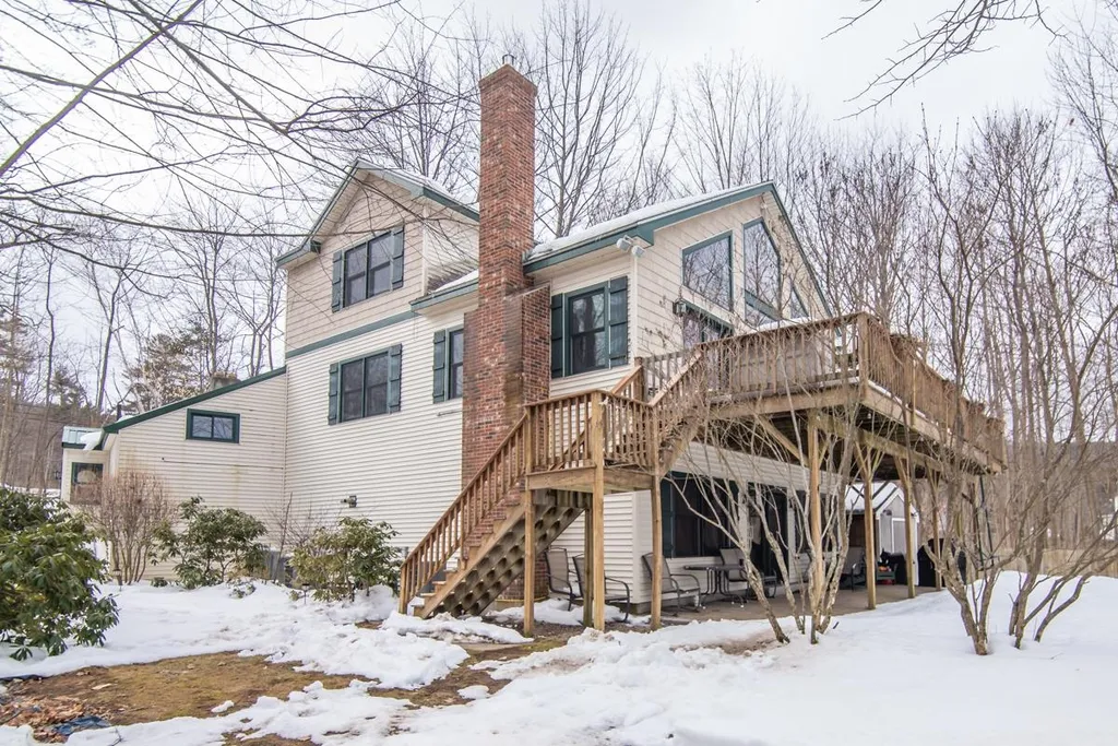 7 Acorn Drive Alton NH 03810