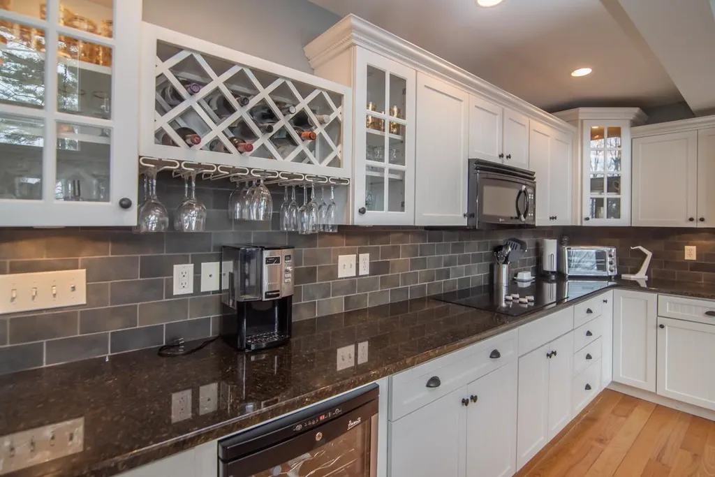 7 Acorn Drive Alton NH 03810