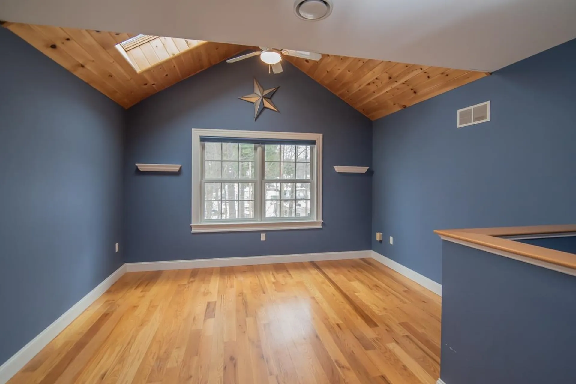 7 Acorn Drive Alton NH 03810