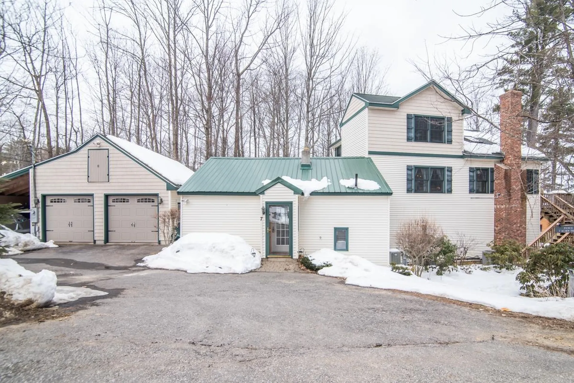 7 Acorn Drive Alton NH 03810