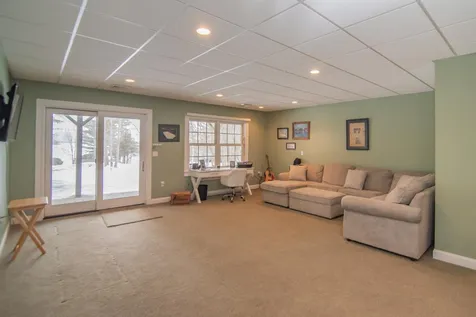 7 Acorn Drive Alton NH 03810