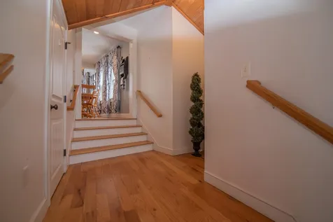 7 Acorn Drive Alton NH 03810