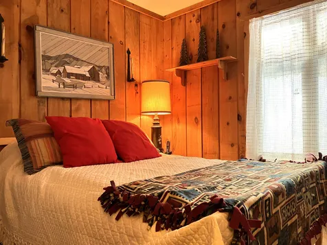 13 Frog Hollow Wilmington VT 05363