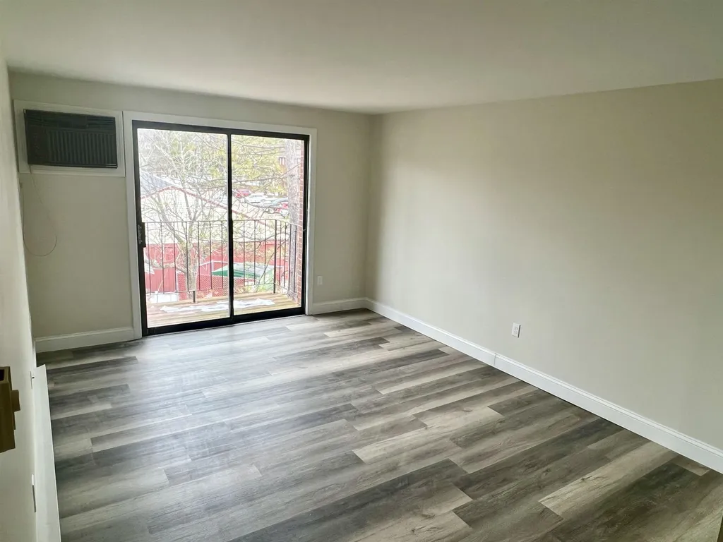 12 East Side Drive Concord NH 03301