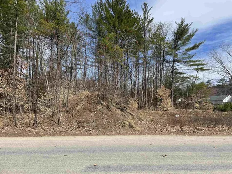 Greemore Road Meredith NH 03253