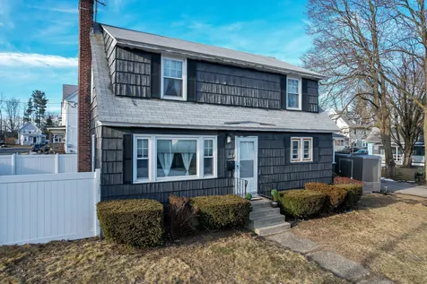 94 1/2 Bowers Street Nashua NH 03060