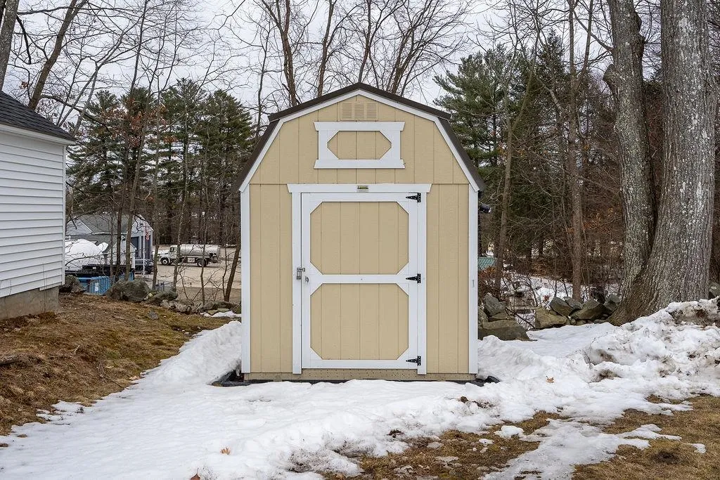 4 Michael Avenue Exeter NH 03833