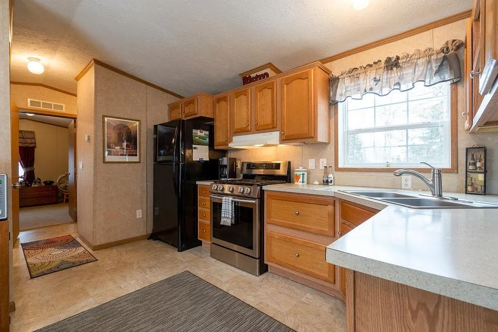 4 Michael Avenue Exeter NH 03833