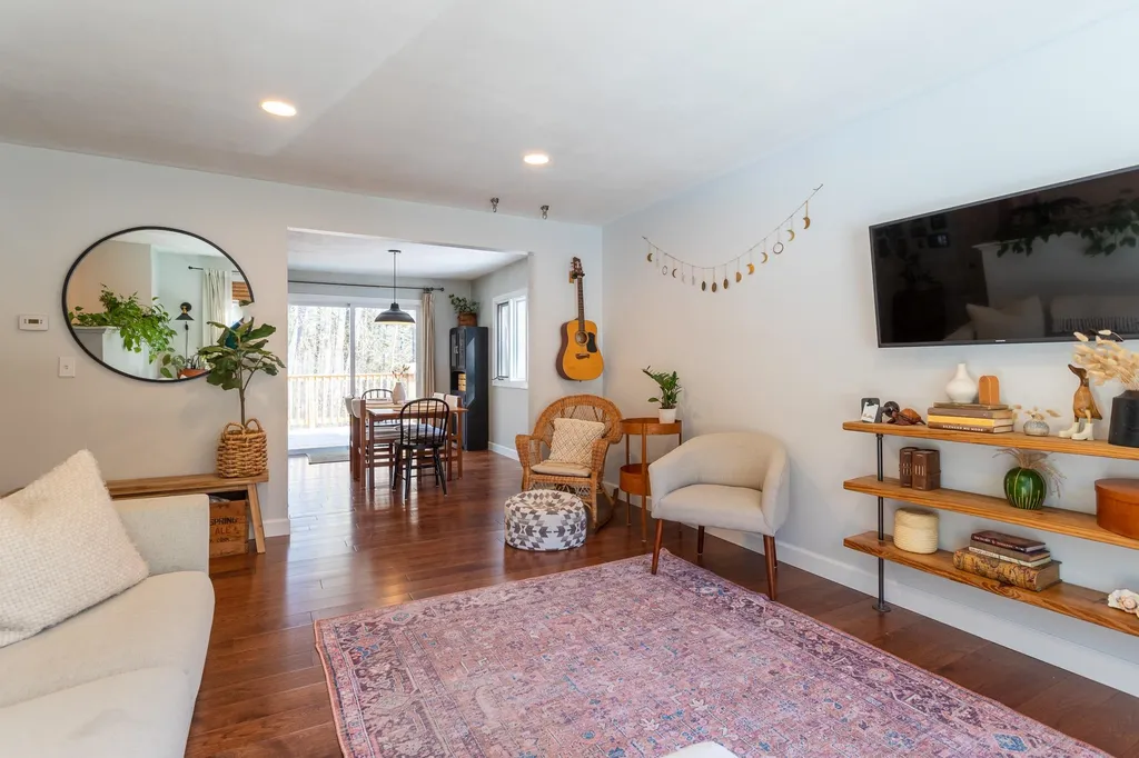17 Tami Lane Epping NH 03042