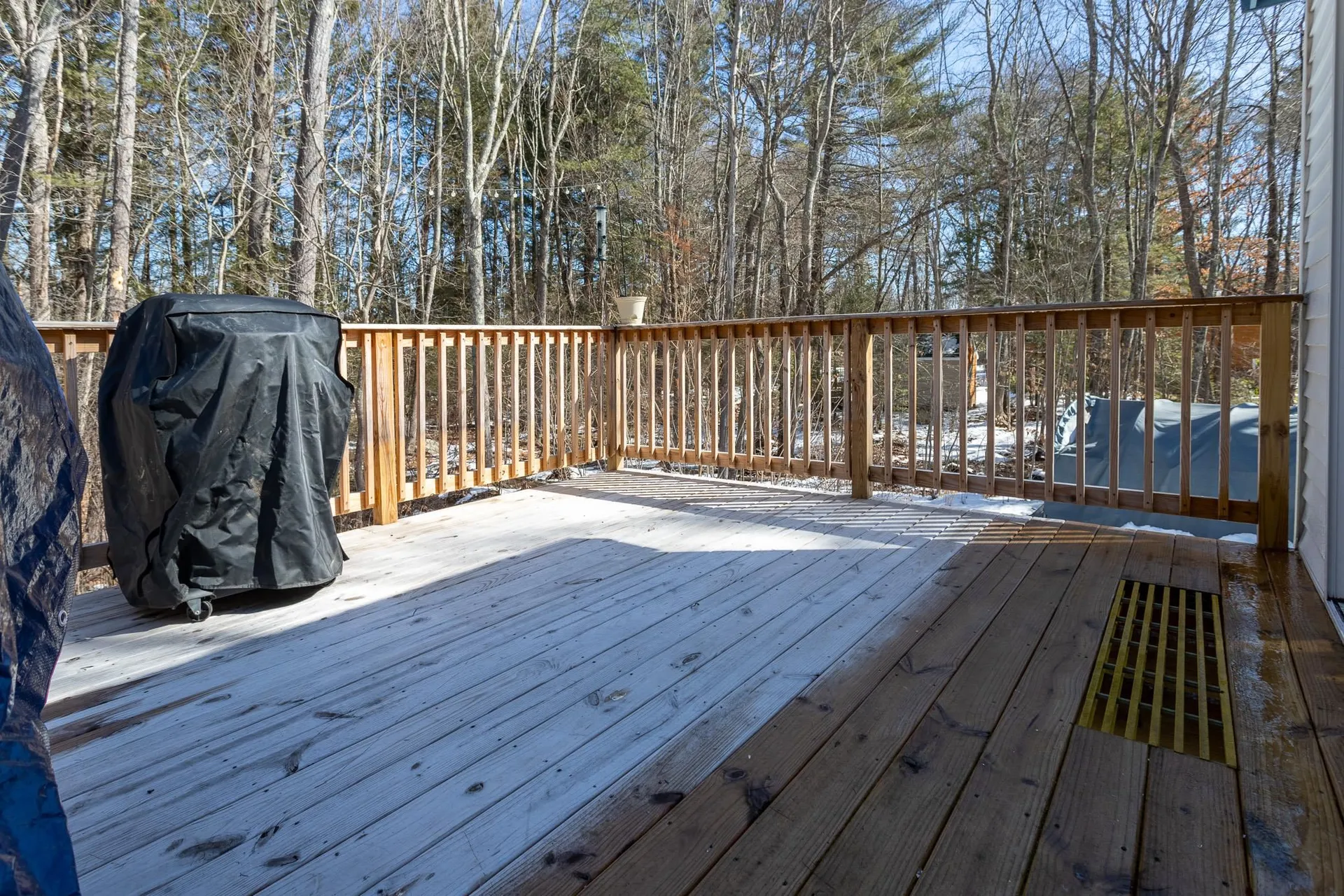 17 Tami Lane Epping NH 03042