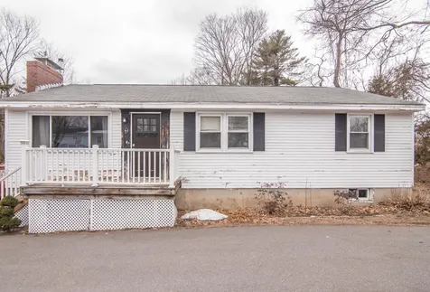 9 Kendall Pond Road Derry NH 03038