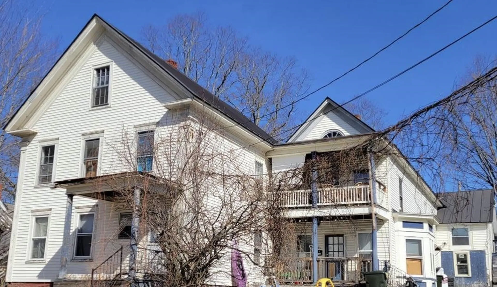 14 Spruce Avenue Claremont NH 03743