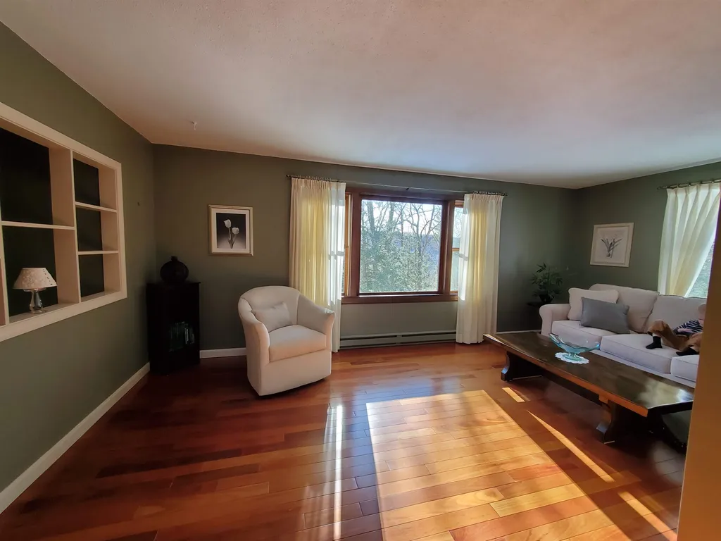 67 Townsend Terrace Lebanon NH 03766