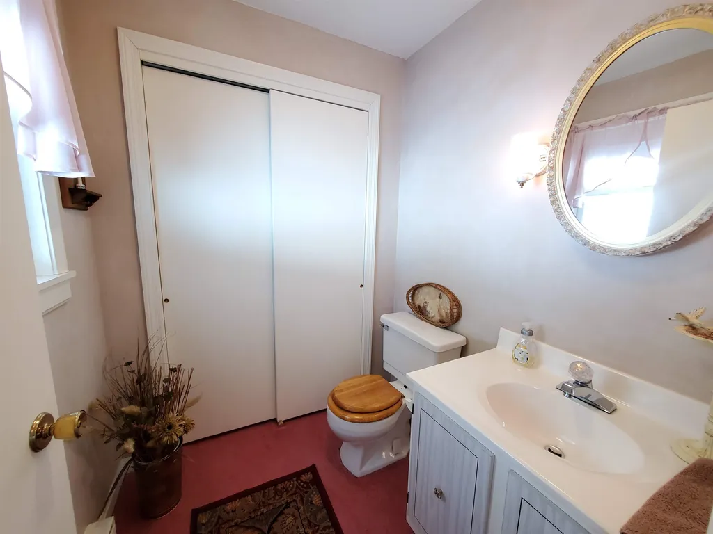 67 Townsend Terrace Lebanon NH 03766
