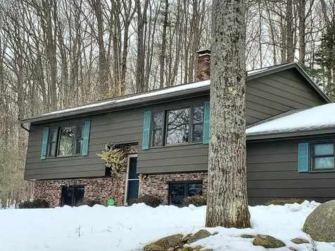67 Townsend Terrace Lebanon NH 03766