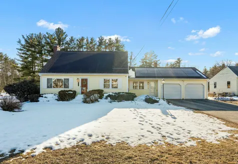 491 Cohas Avenue Manchester NH 03109