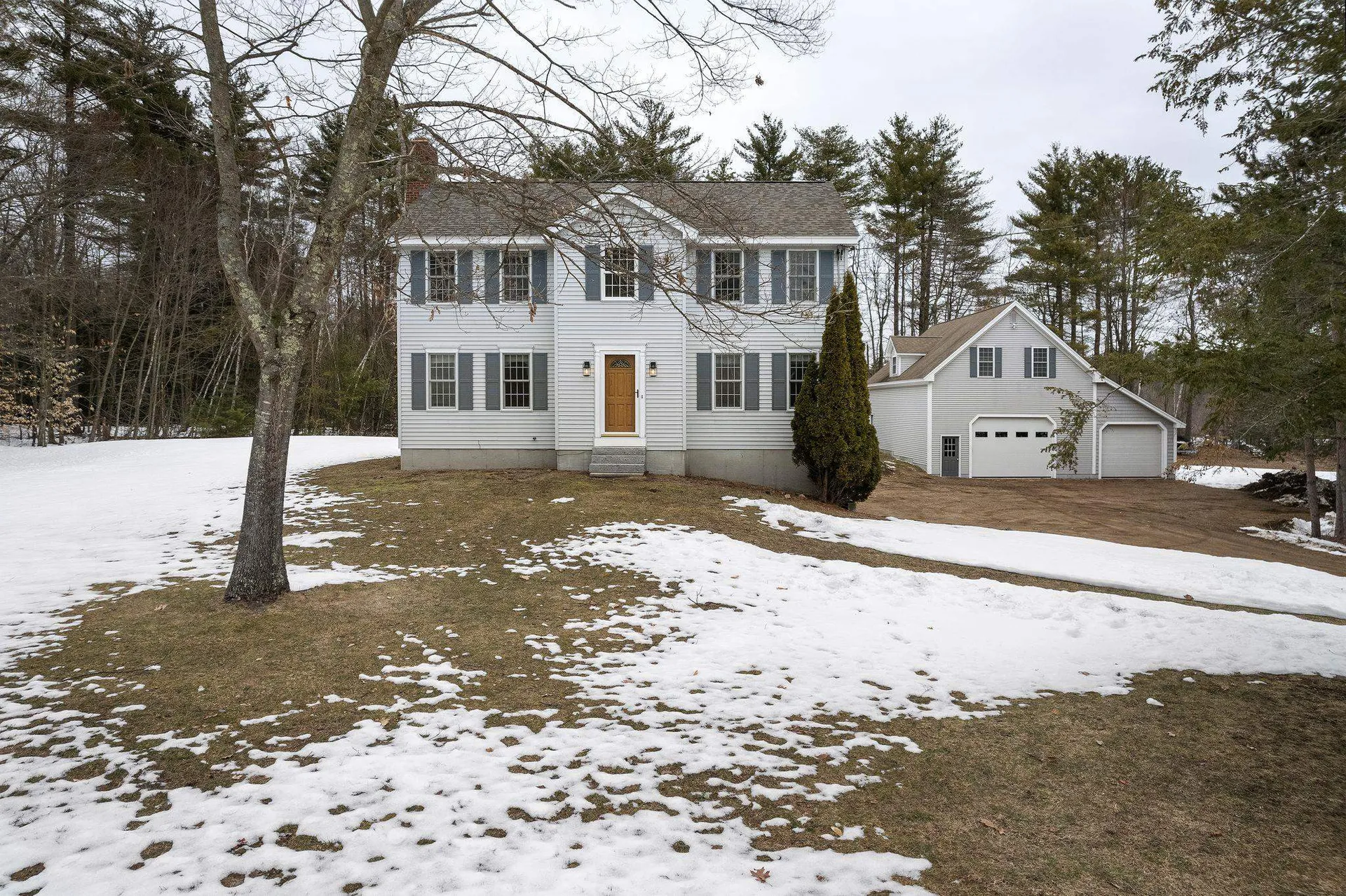 39 Arabian Way Chester NH 03036