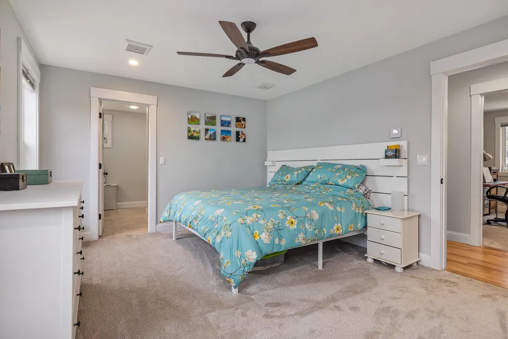 42 Rockingham Avenue Portsmouth NH 03801