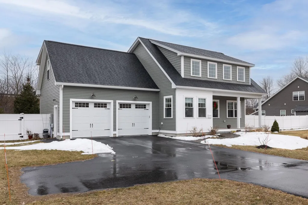 42 Rockingham Avenue Portsmouth NH 03801
