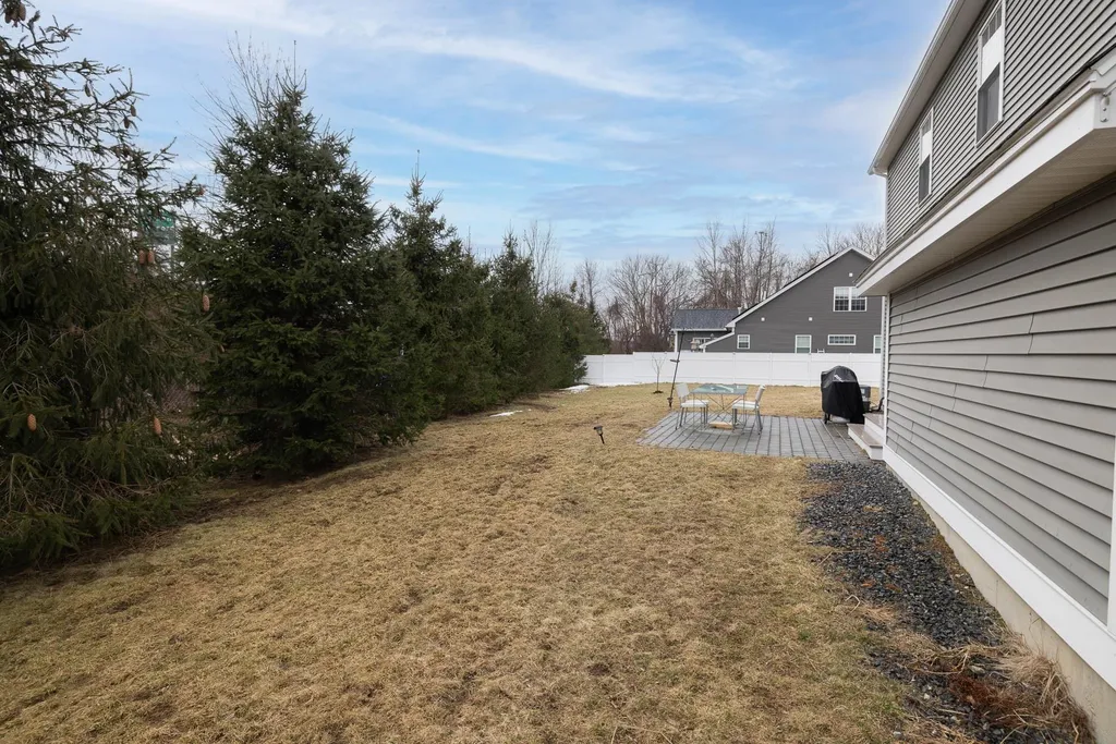 42 Rockingham Avenue Portsmouth NH 03801