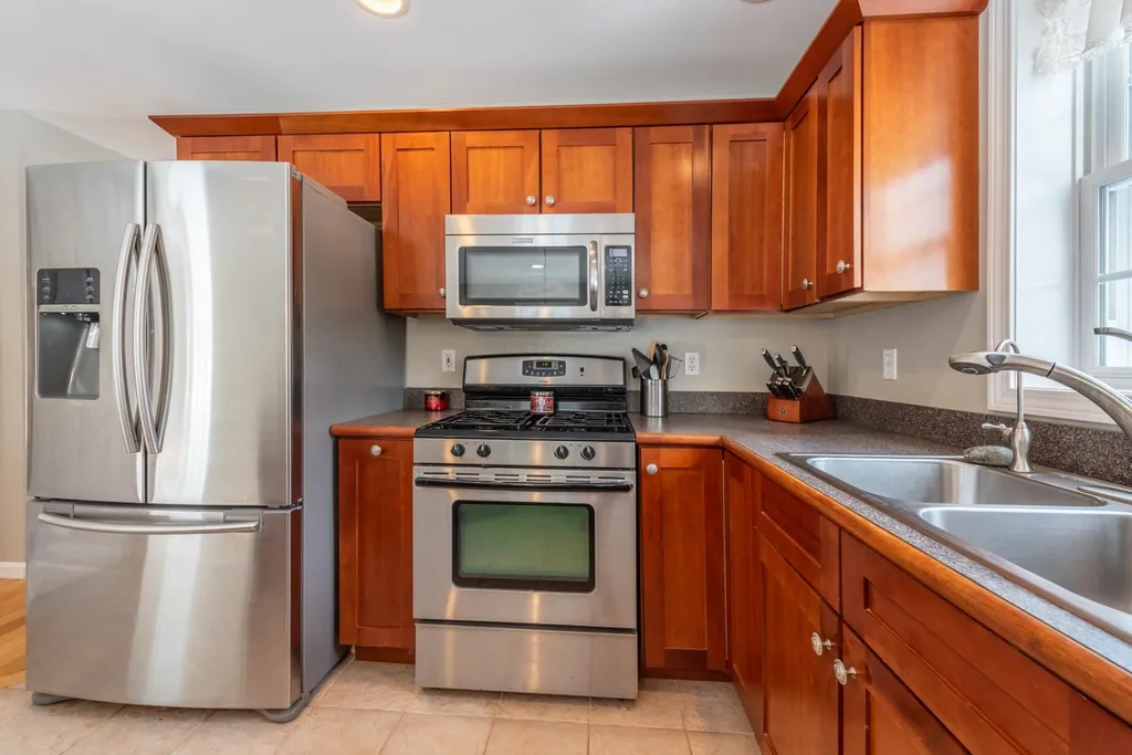 31 Maple View Drive Bradford NH 03221