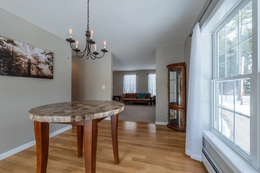 31 Maple View Drive Bradford NH 03221