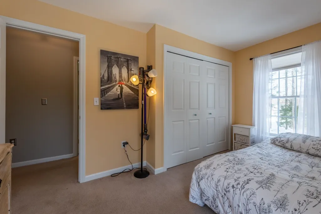31 Maple View Drive Bradford NH 03221