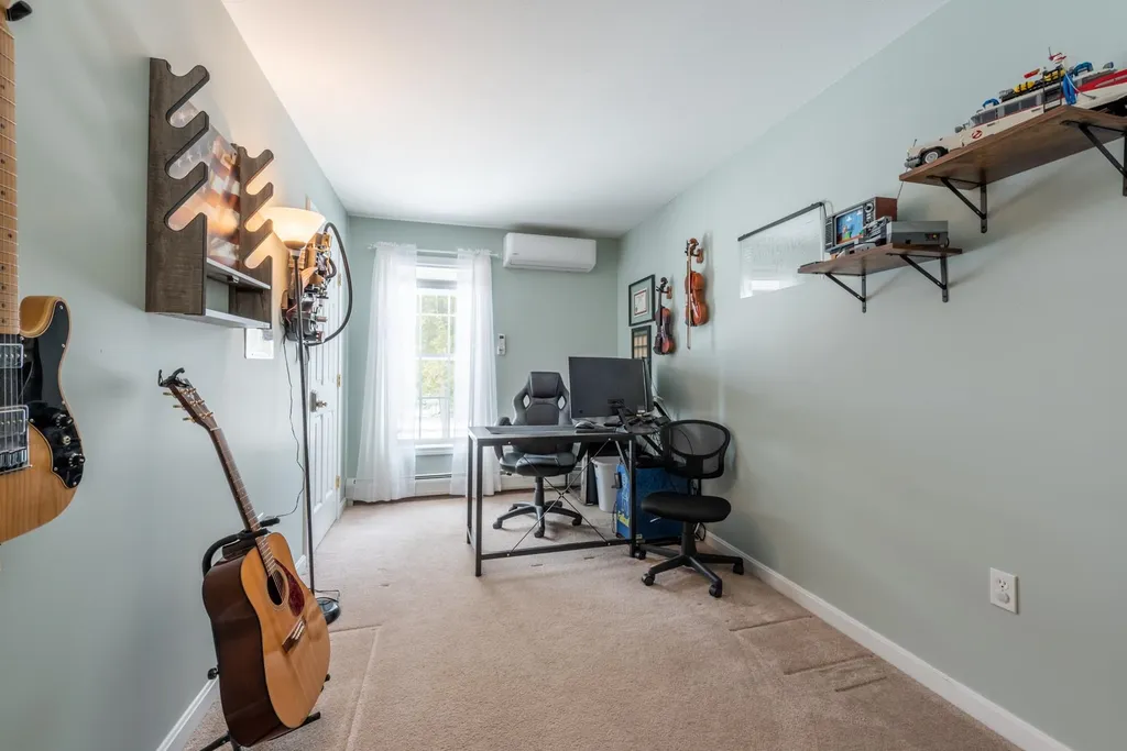 31 Maple View Drive Bradford NH 03221