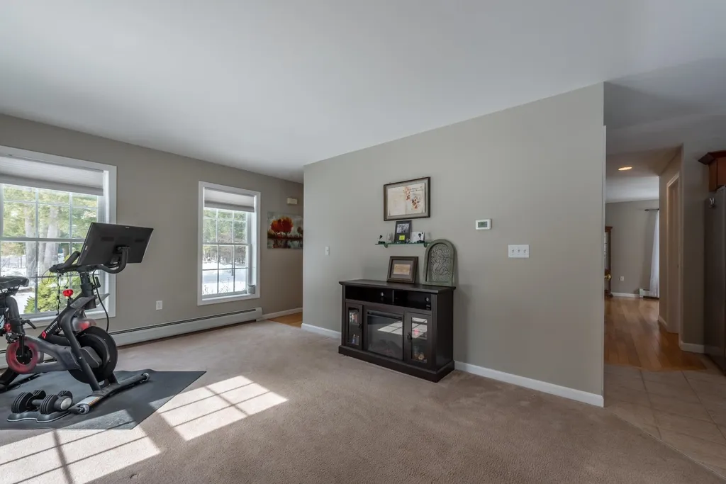 31 Maple View Drive Bradford NH 03221