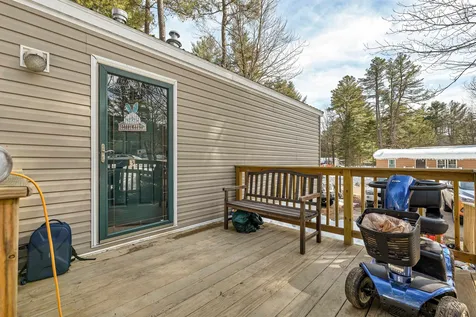 21 Black Bear Road Tamworth NH 03886