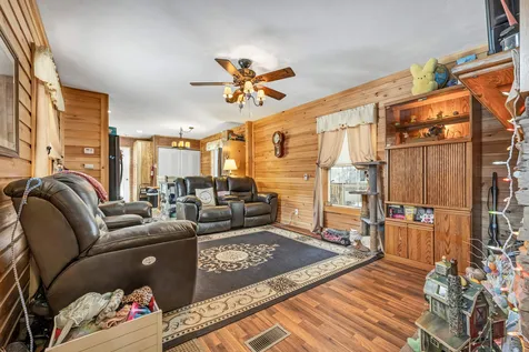 21 Black Bear Road Tamworth NH 03886
