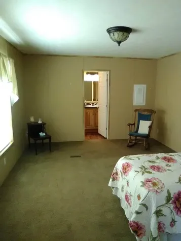 21 Black Bear Road Tamworth NH 03886