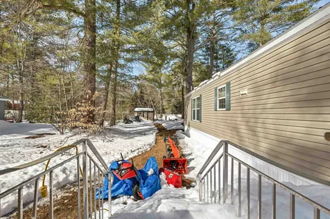 21 Black Bear Road Tamworth NH 03886