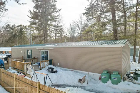 21 Black Bear Road Tamworth NH 03886