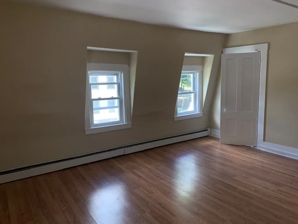35 Grove Street Rochester NH 03868