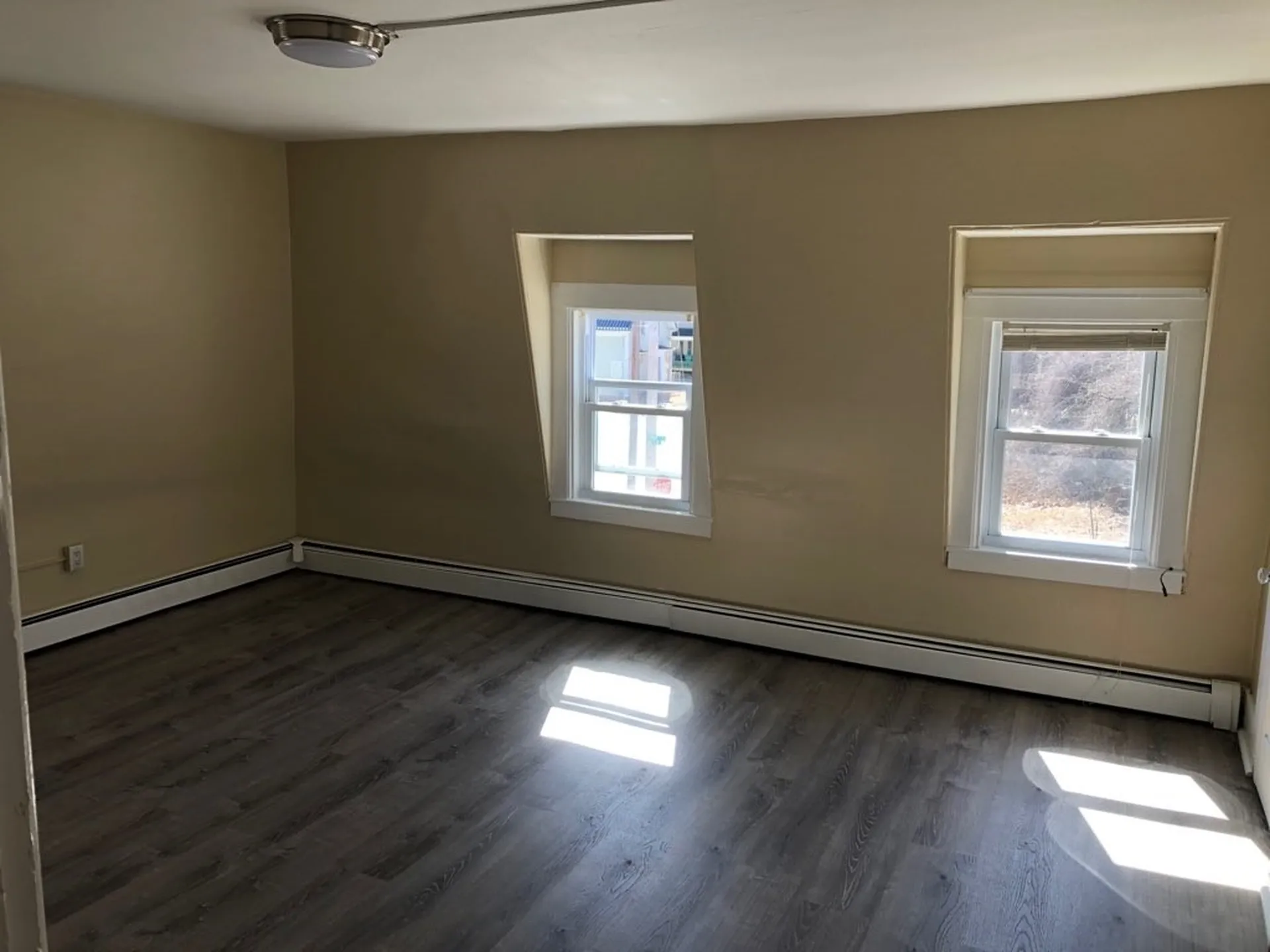 35 Grove Street Rochester NH 03868