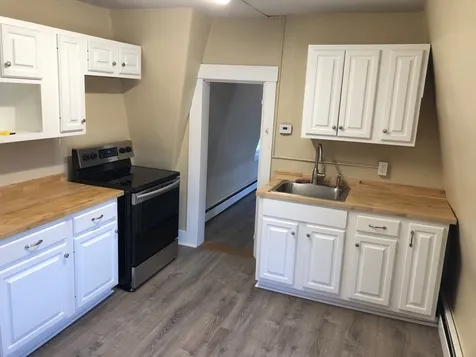 35 Grove Street Rochester NH 03868