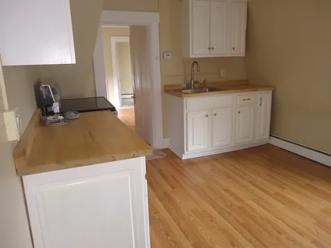 35 Grove Street Rochester NH 03868