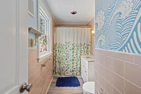 8 Whitney Avenue Newport NH 03773