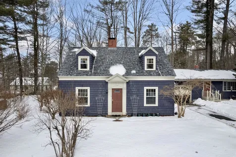 8 Whitney Avenue Newport NH 03773