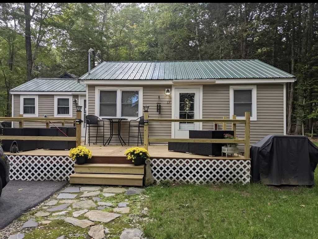 17 Merlin Road Farmington NH 03835