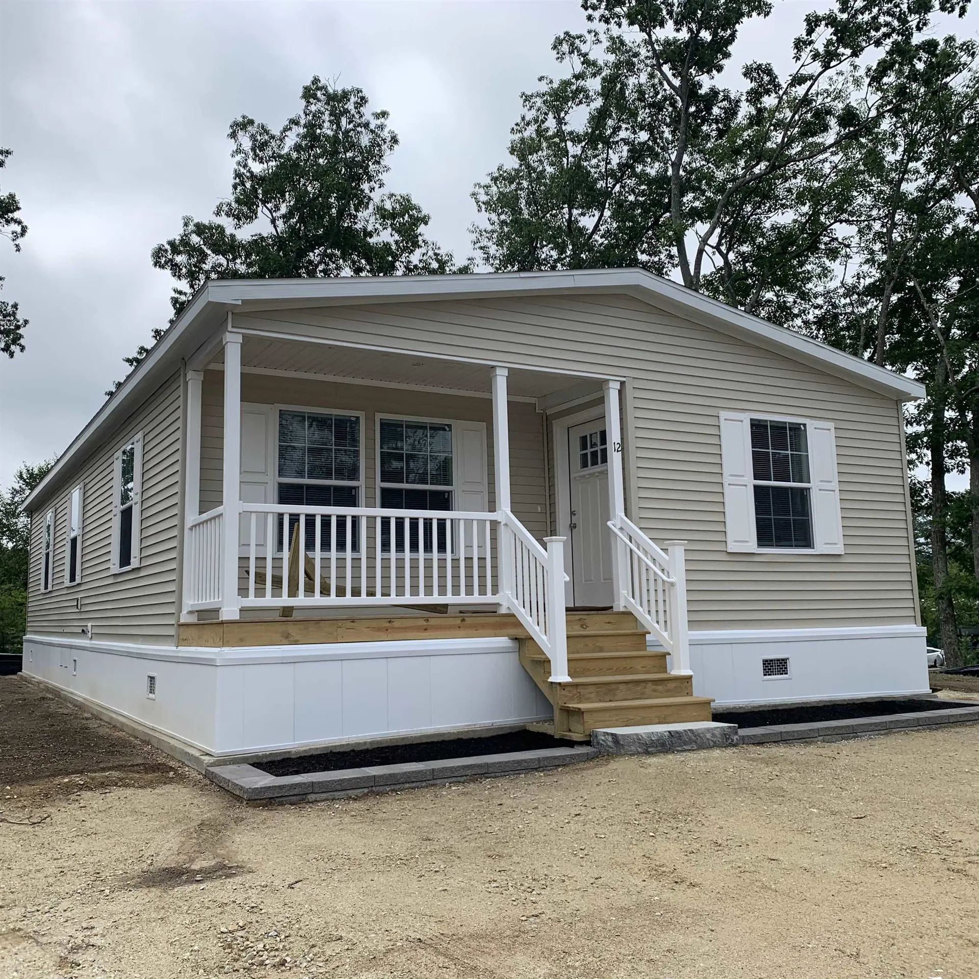 12 Downfield Lane Rochester NH 03867