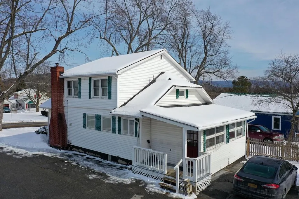 757 Weybridge Street Middlebury VT 05753