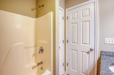 30 Brady Way Laconia NH 03246