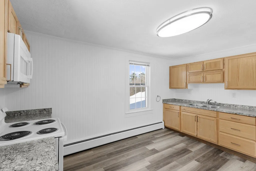 95 Tolend Road Dover NH 03820