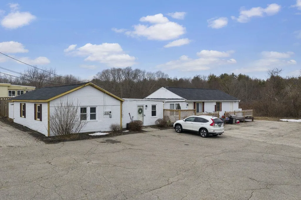 95 Tolend Road Dover NH 03820