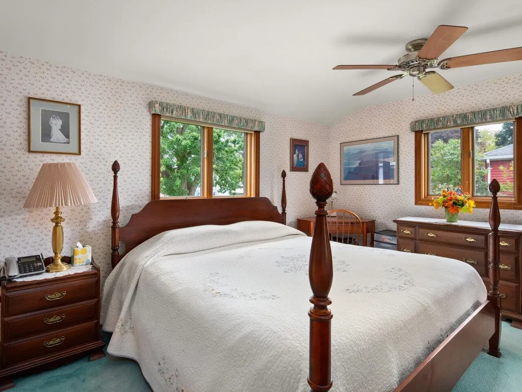 651 Falls Road Shelburne VT 05482
