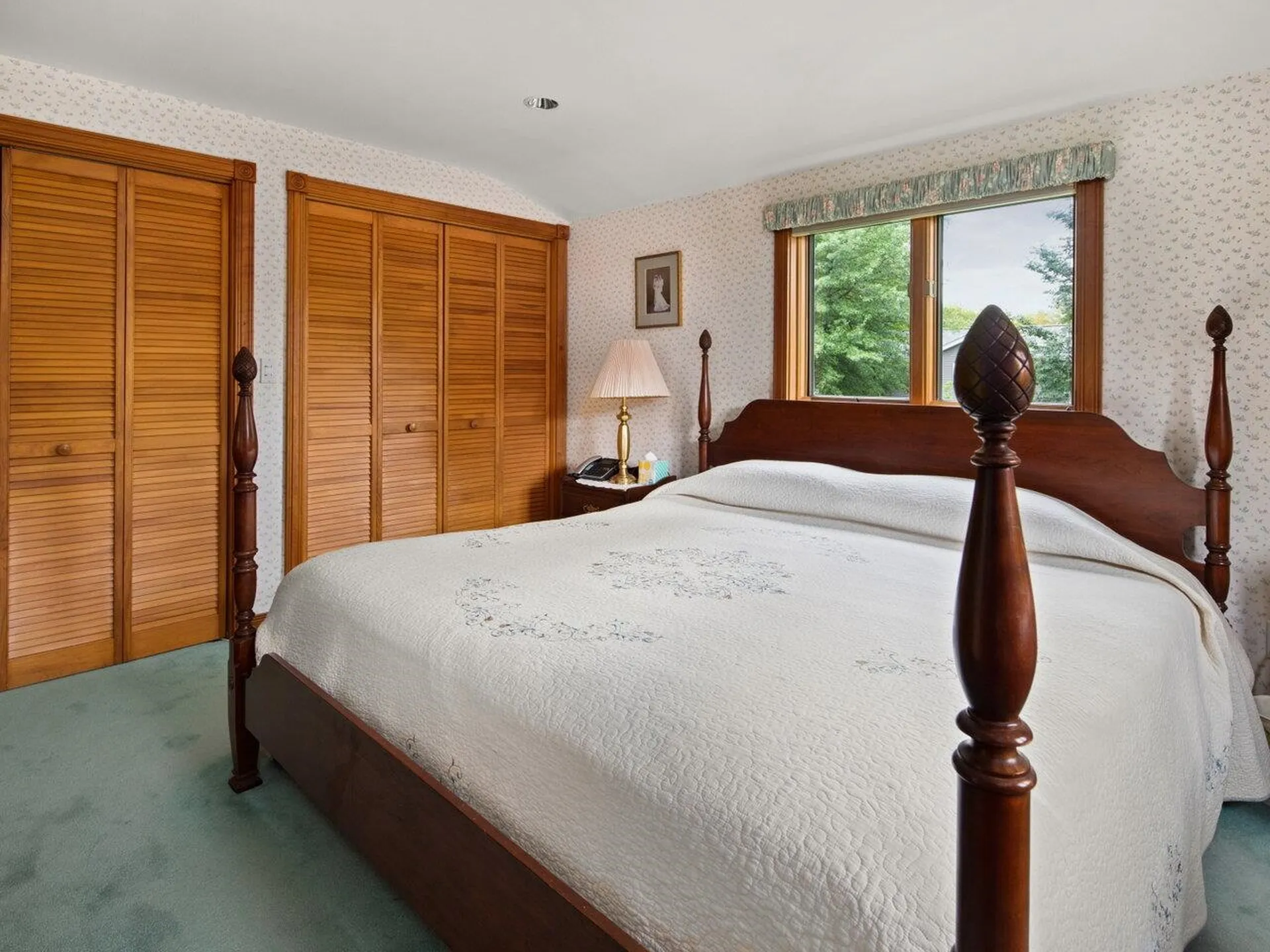 651 Falls Road Shelburne VT 05482