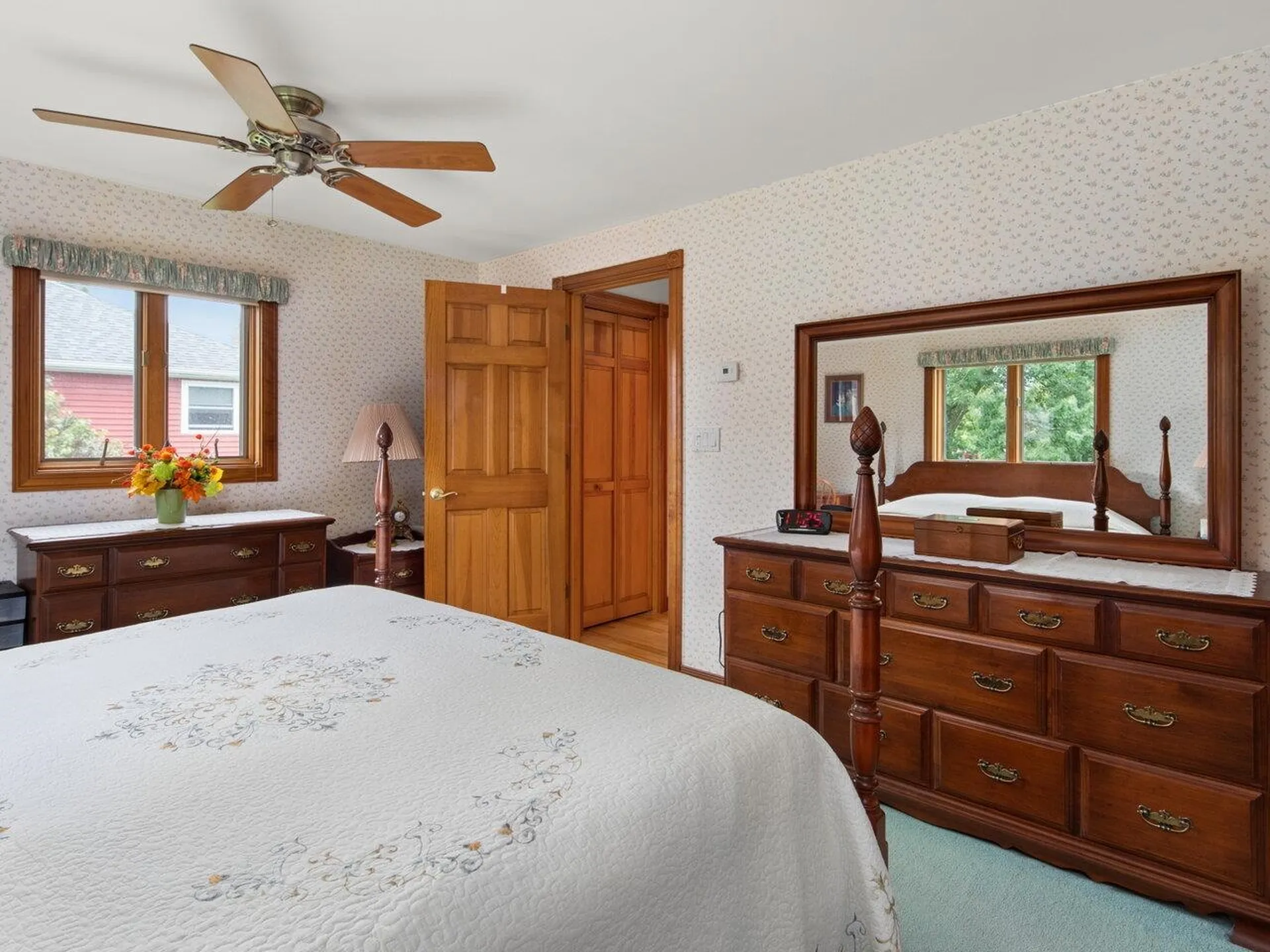 651 Falls Road Shelburne VT 05482
