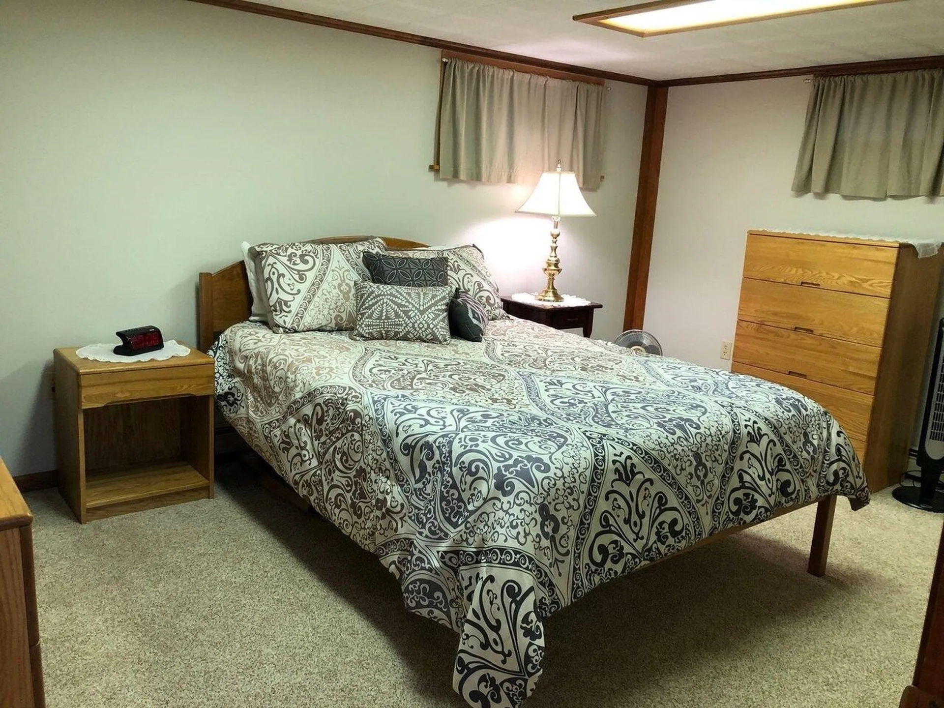 651 Falls Road Shelburne VT 05482